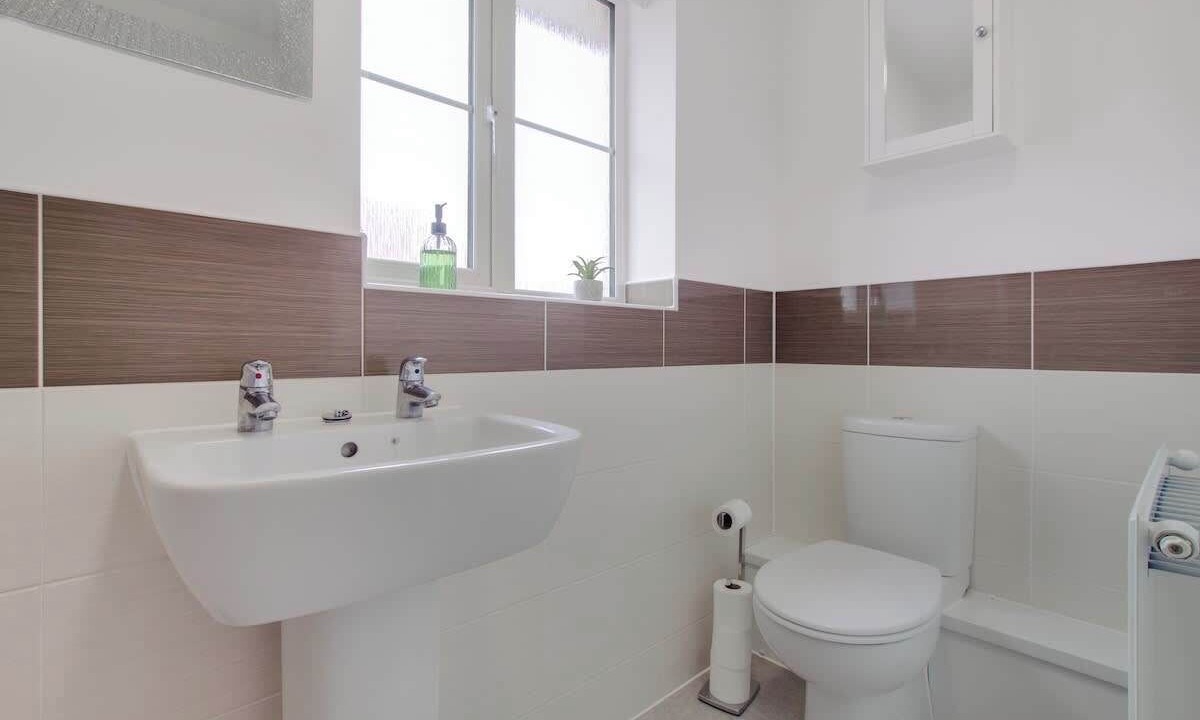 Photo of Bathroom in Hartwell