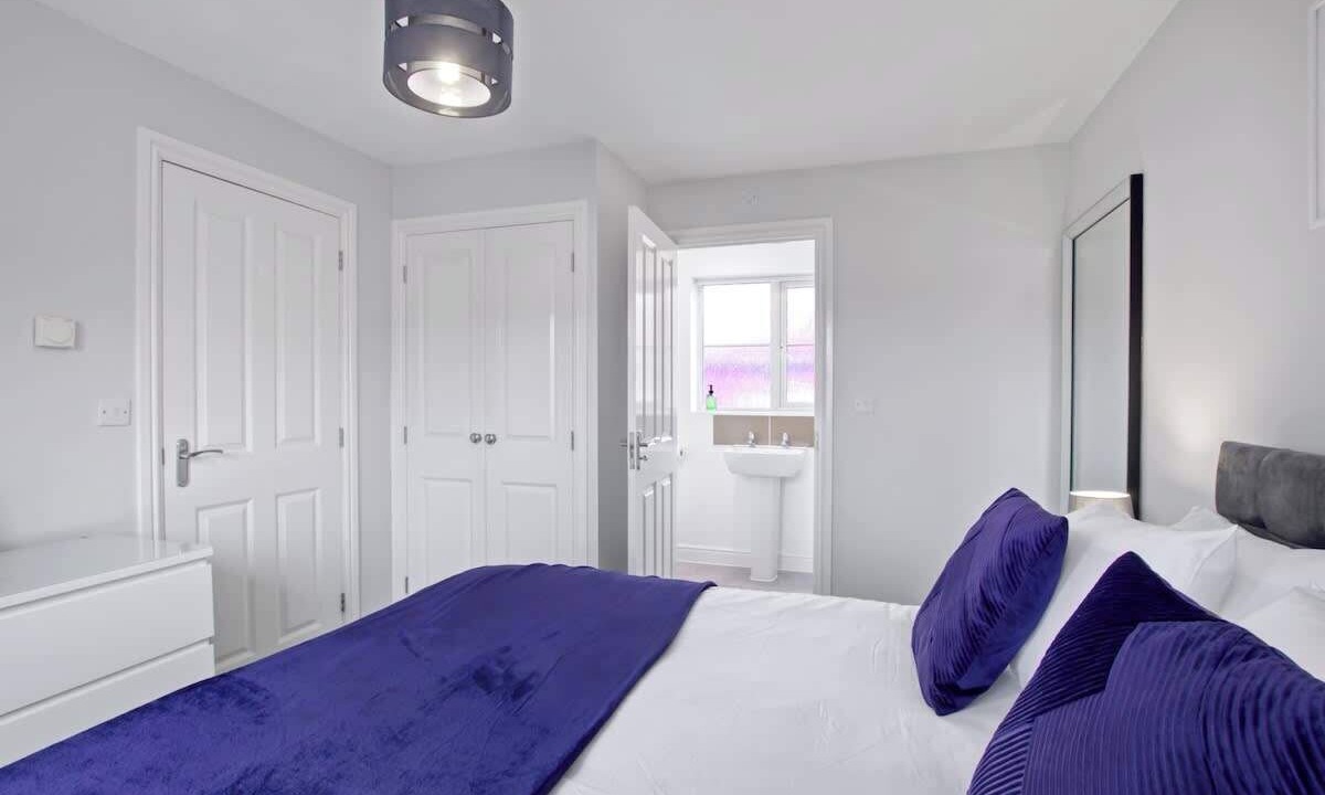 Photo of Bedroom in Hartwell