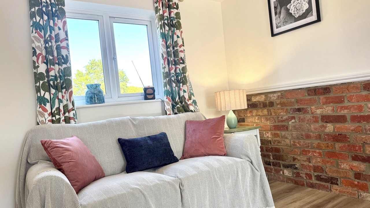 Photo of Livingroom in Bedford