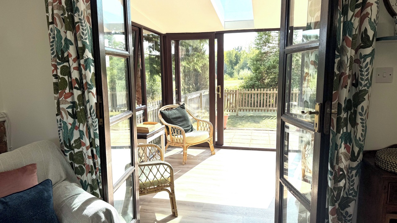 Photo of Livingroom in Bedford