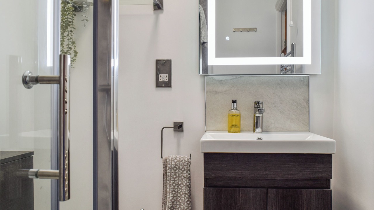 Photo of Bathroom in Olney