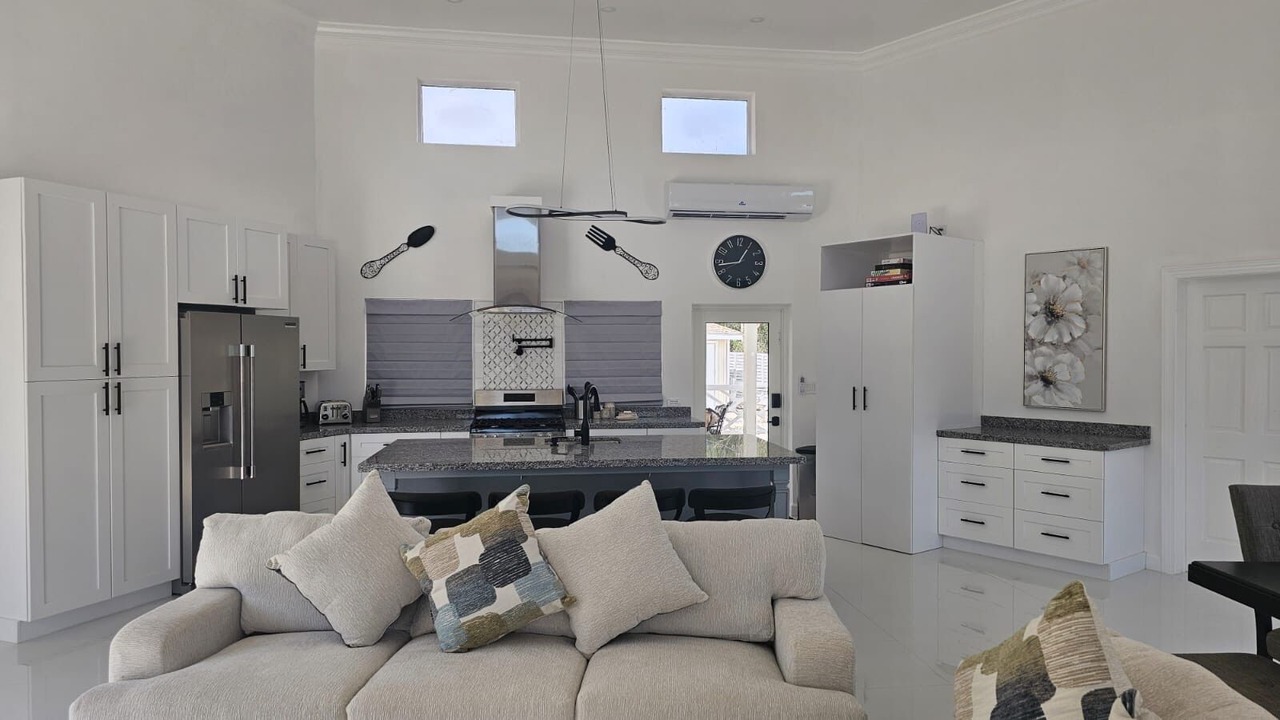 Photo of Livingroom in Rainbow Bay