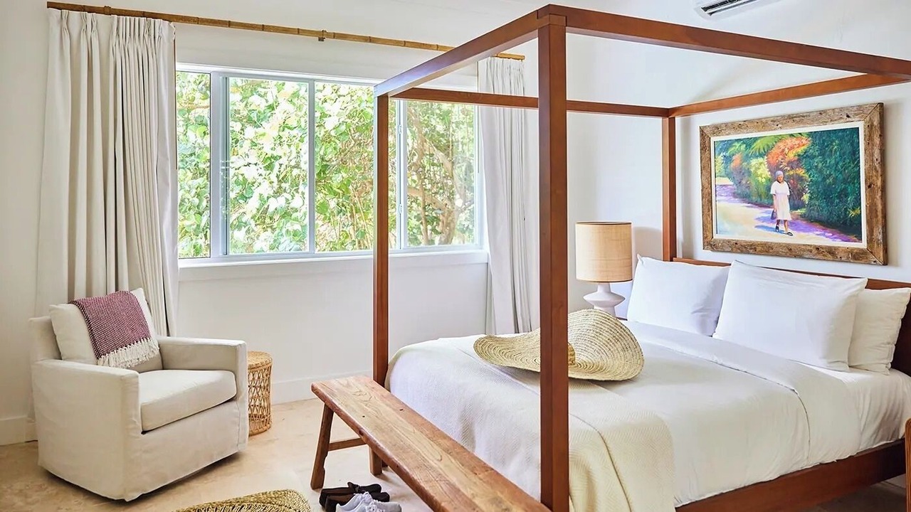 Photo of Bedroom in Governor's Harbour
