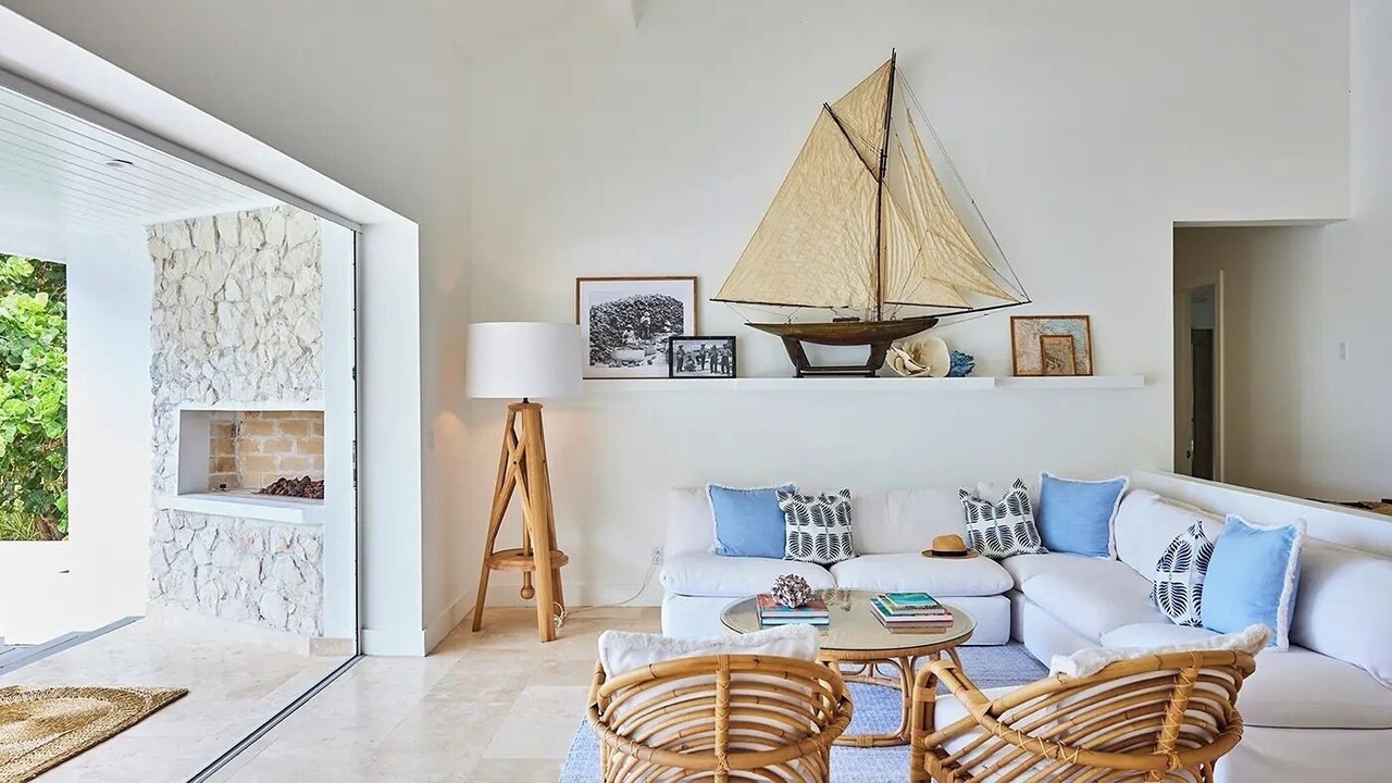 Photo of Livingroom in Governor's Harbour