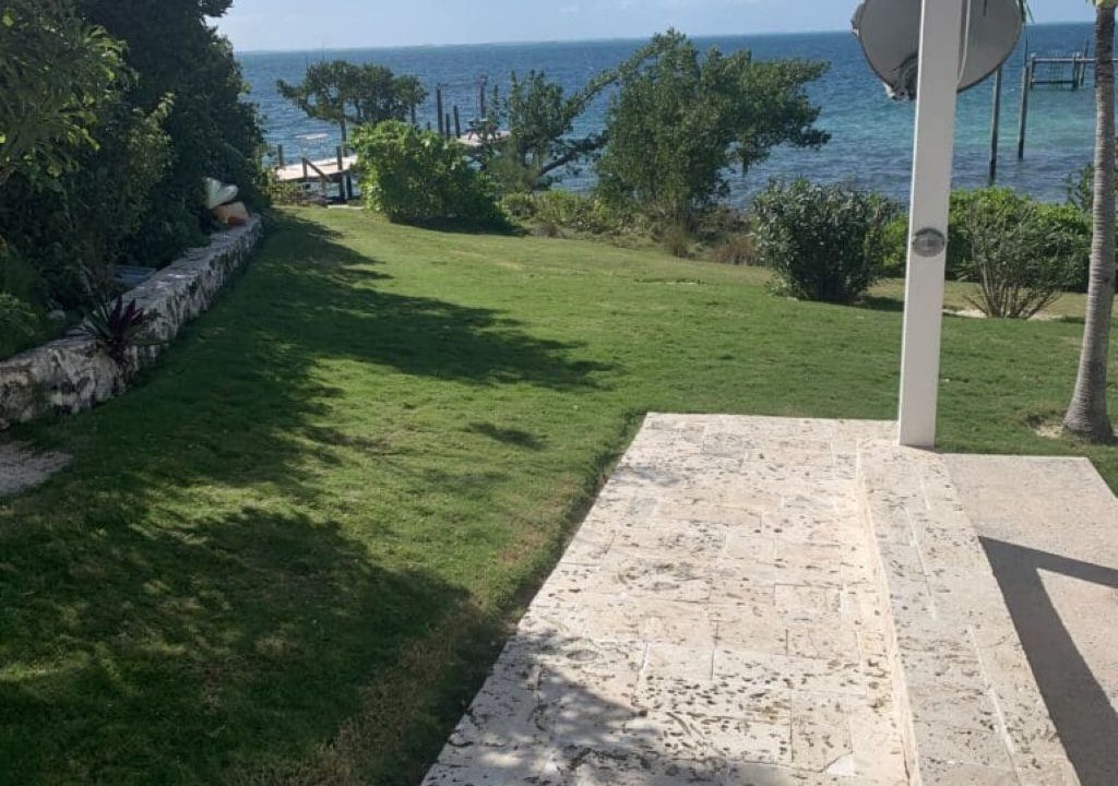 Photo of Patio Balcony in Great Guana Cay