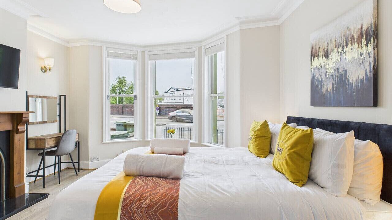 Photo of Bedroom in Cheltenham