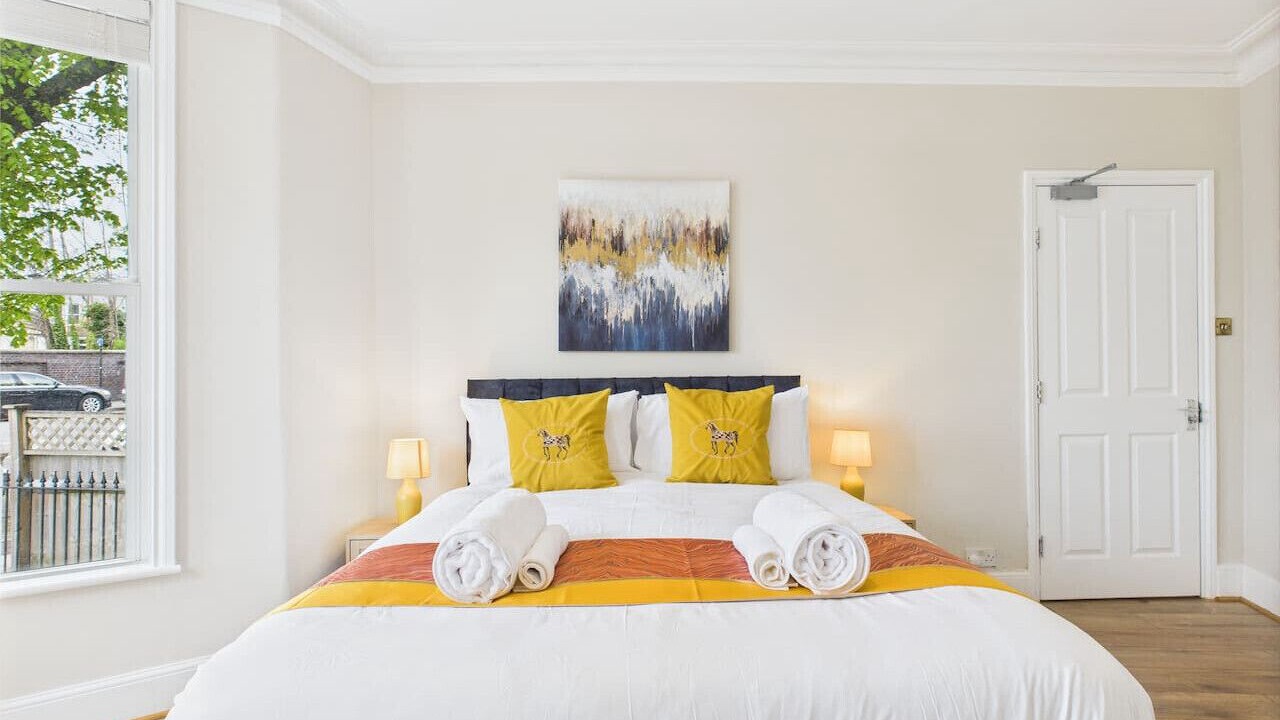 Photo of Bedroom in Cheltenham