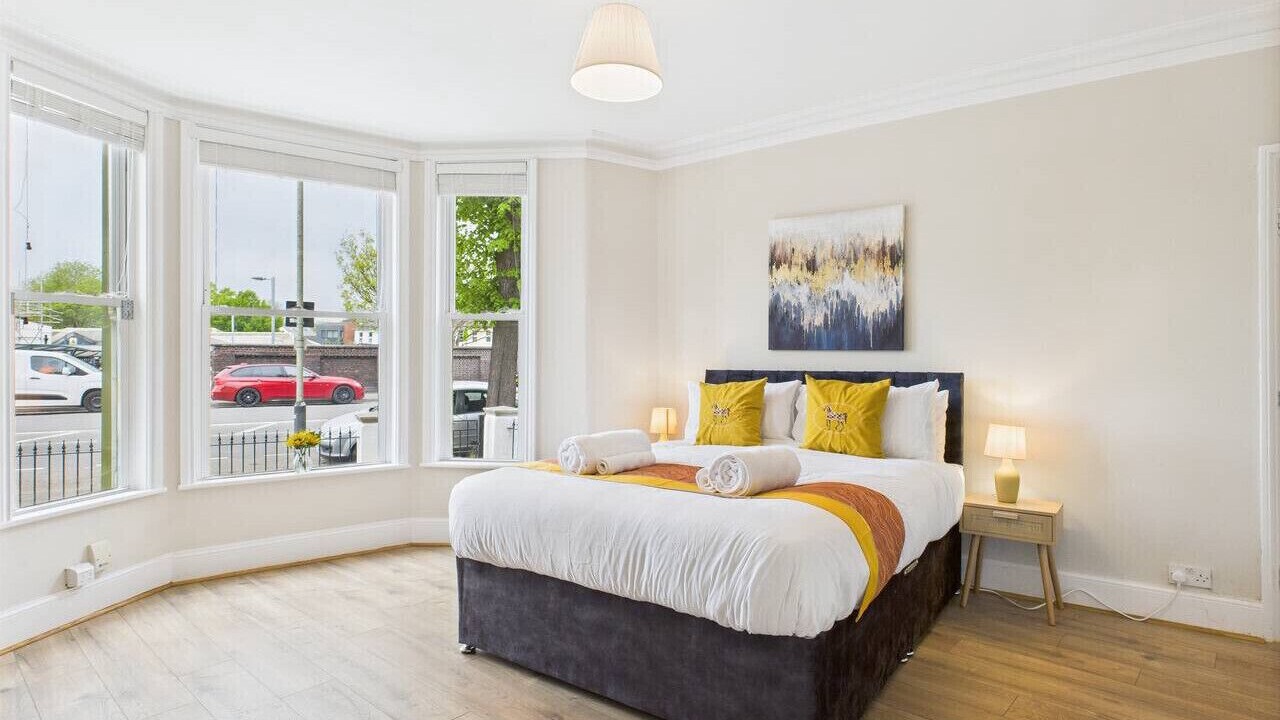 Photo of Bedroom in Cheltenham