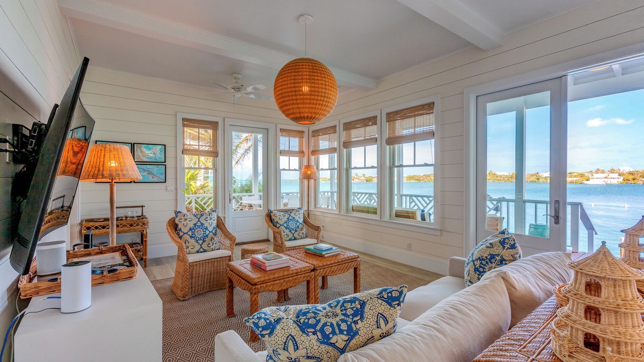 Photo of Livingroom in Hope Town