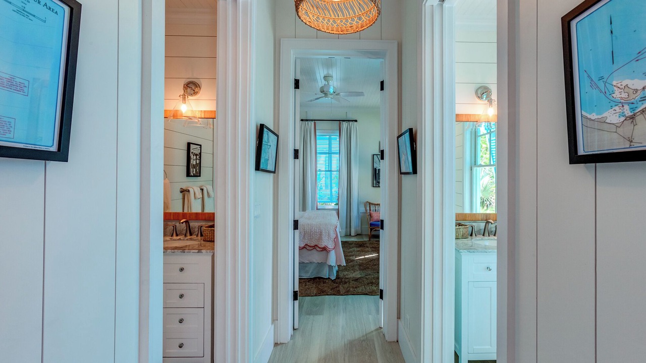 Photo of Bedroom in Hope Town