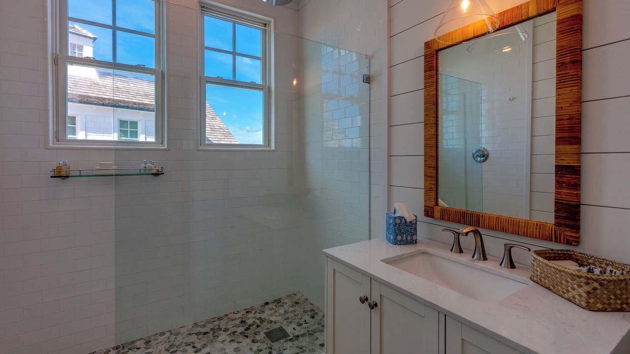 Photo of Bathroom in Hope Town
