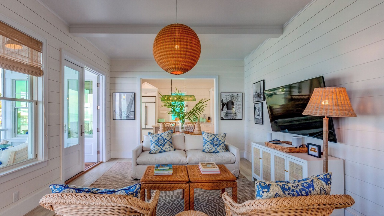 Photo of Livingroom in Hope Town