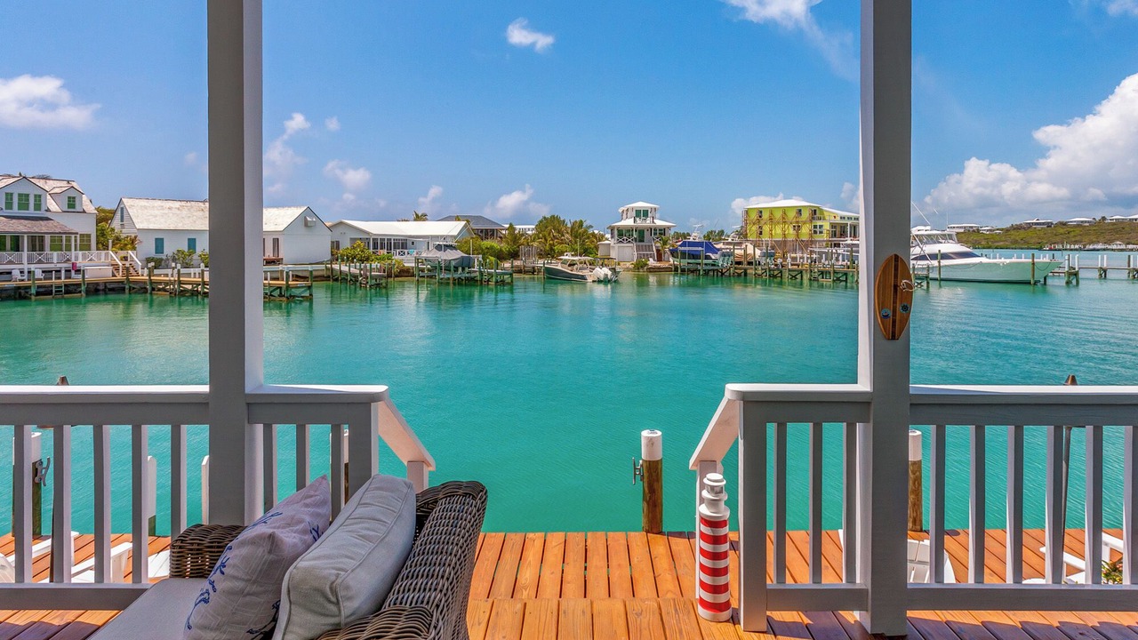 Photo of Patio Balcony in Hope Town