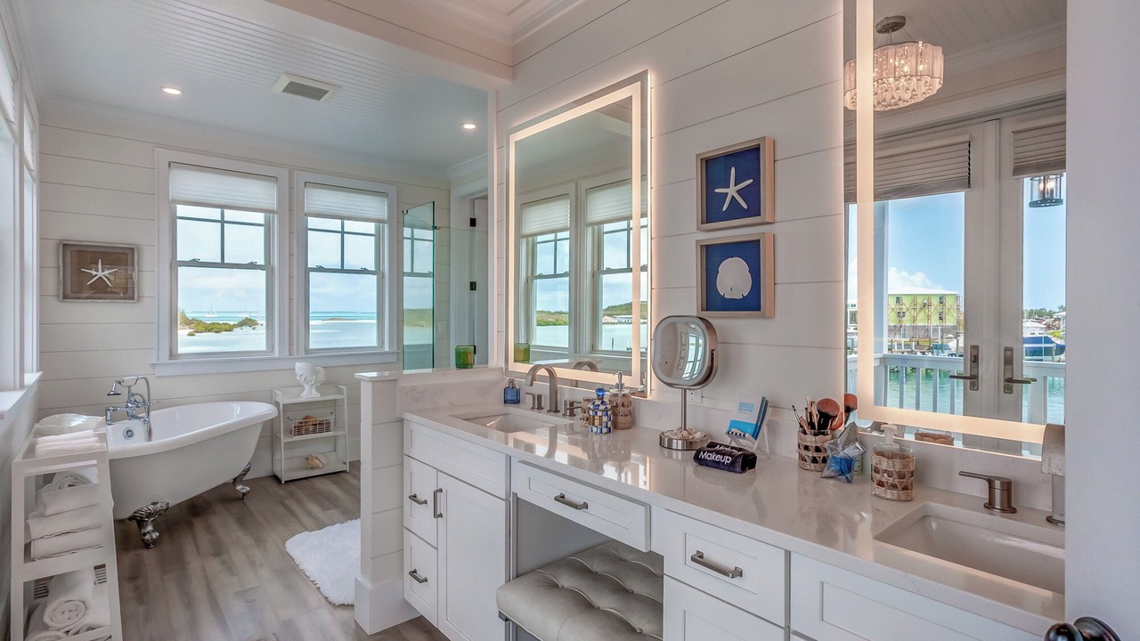 Photo of Bathroom in Hope Town