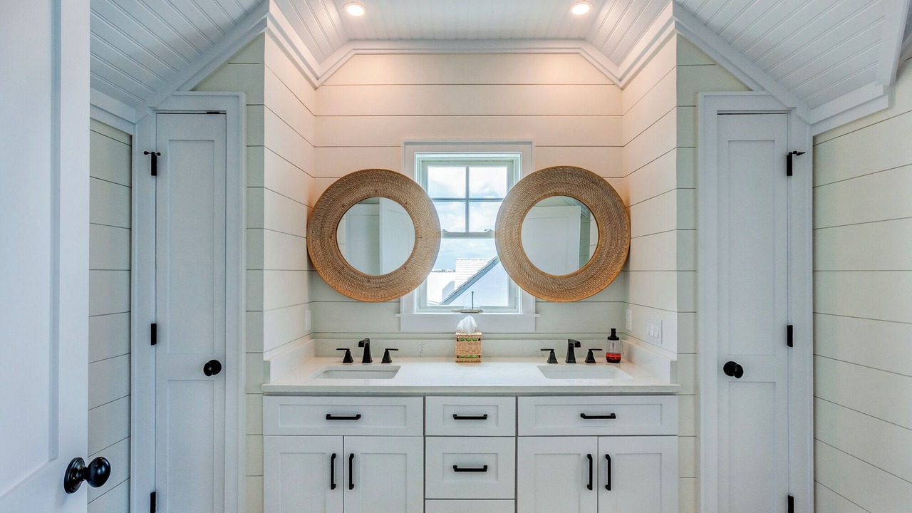 Photo of Bathroom in Hope Town