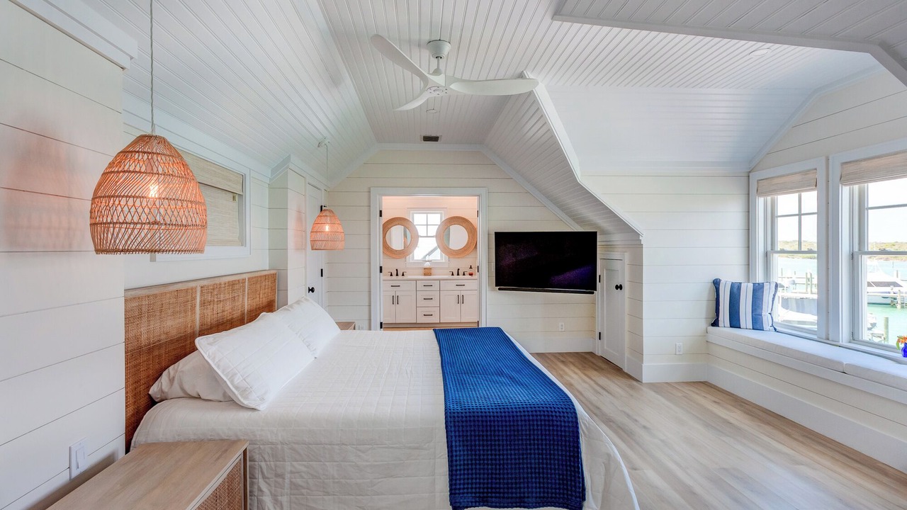 Photo of Bedroom in Hope Town