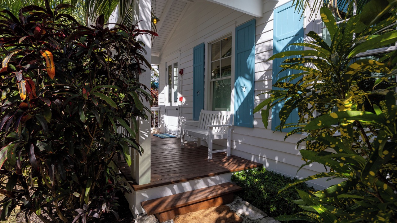 Photo of Patio Balcony in Hope Town