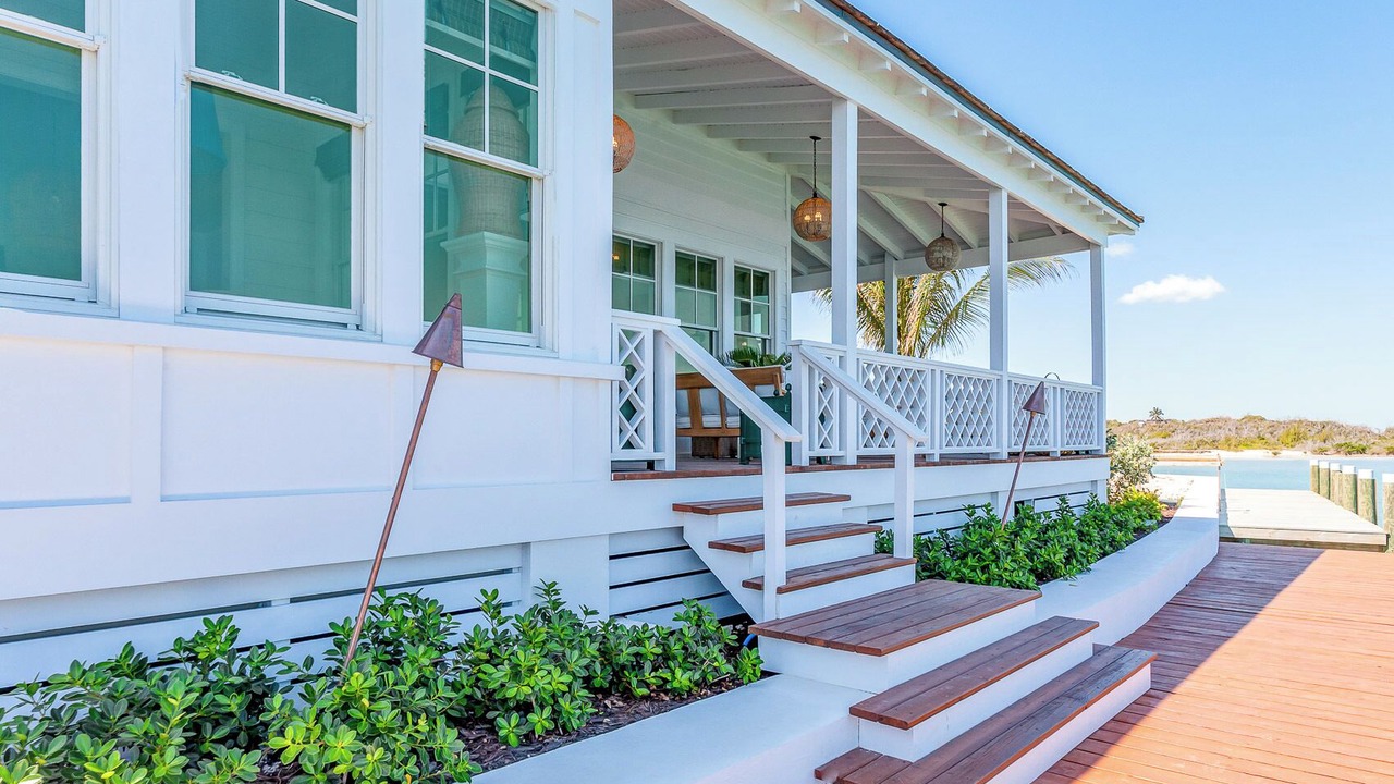 Photo of Patio Balcony in Hope Town