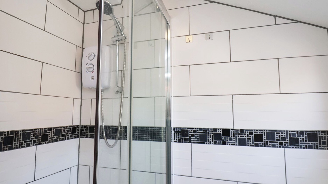 Photo of Bathroom in Staithes