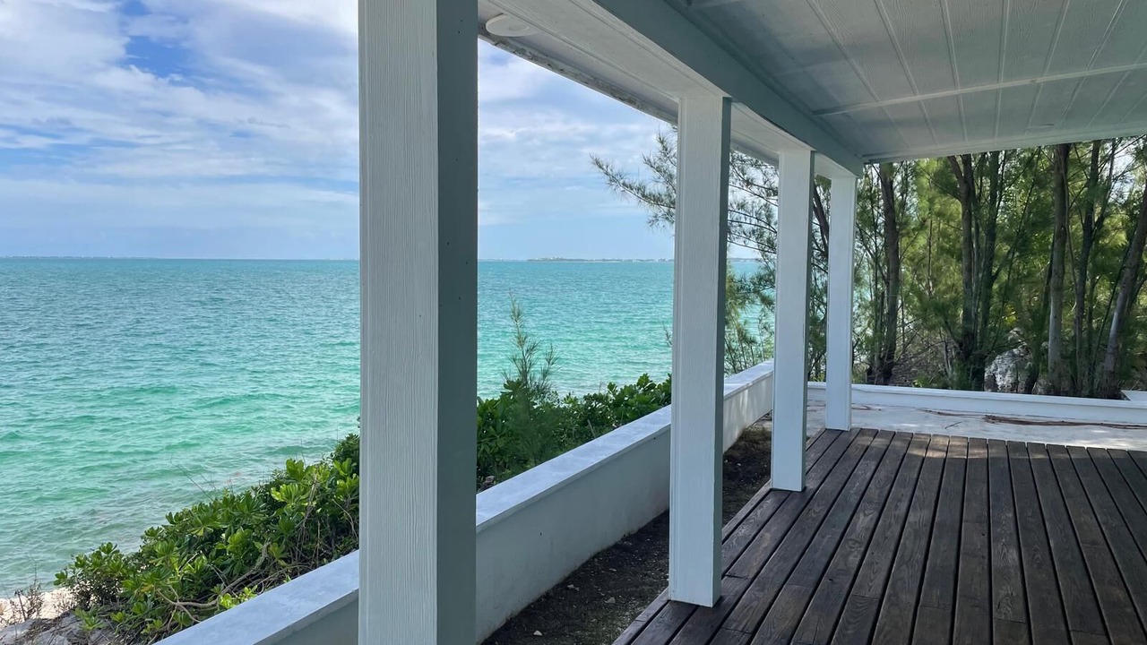 Photo of Patio Balcony in Marsh Harbour