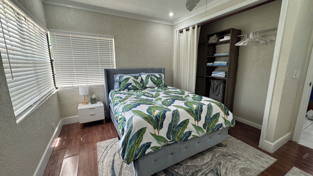 Photo of Bedroom in Paradise Island