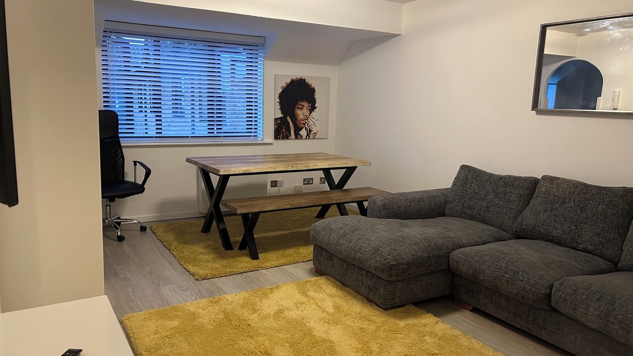 Photo of Livingroom in Bedford