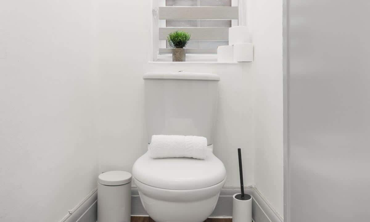 Photo of Bathroom in Brent Cross