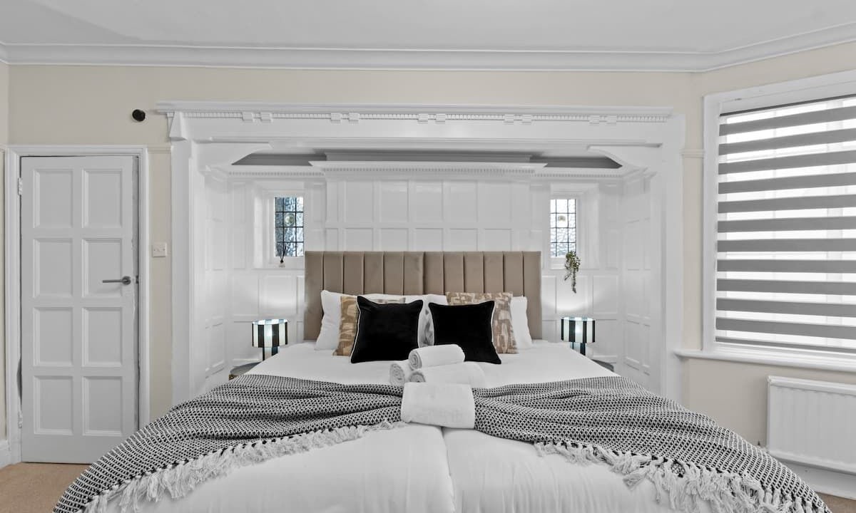 Photo of Bedroom in Brent Cross