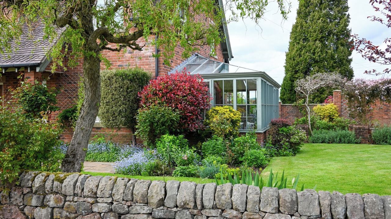 Photo of Outdoor in Alton