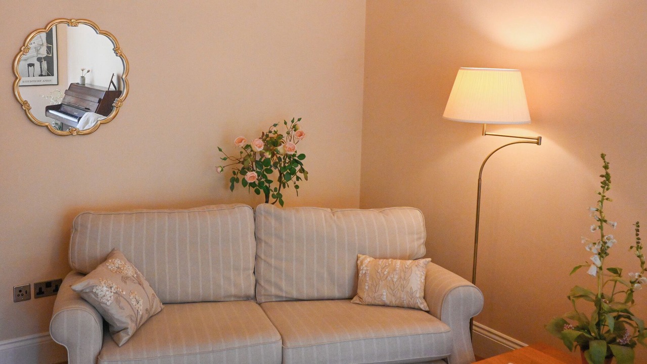 Photo of Livingroom in Alton