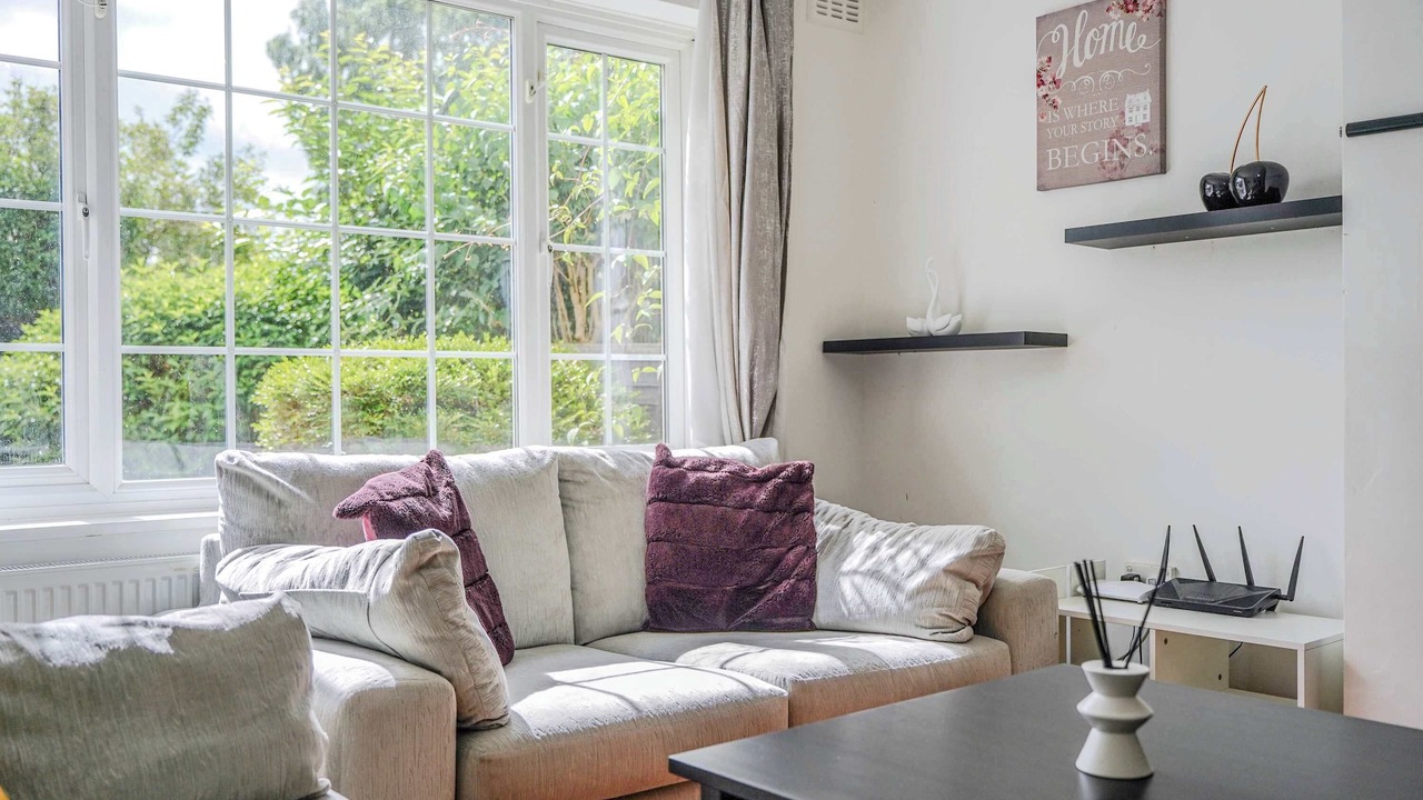 Photo of Livingroom in Aylesbury