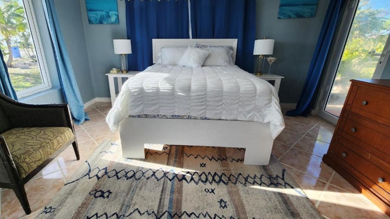 Photo of Bedroom in Rolle Town