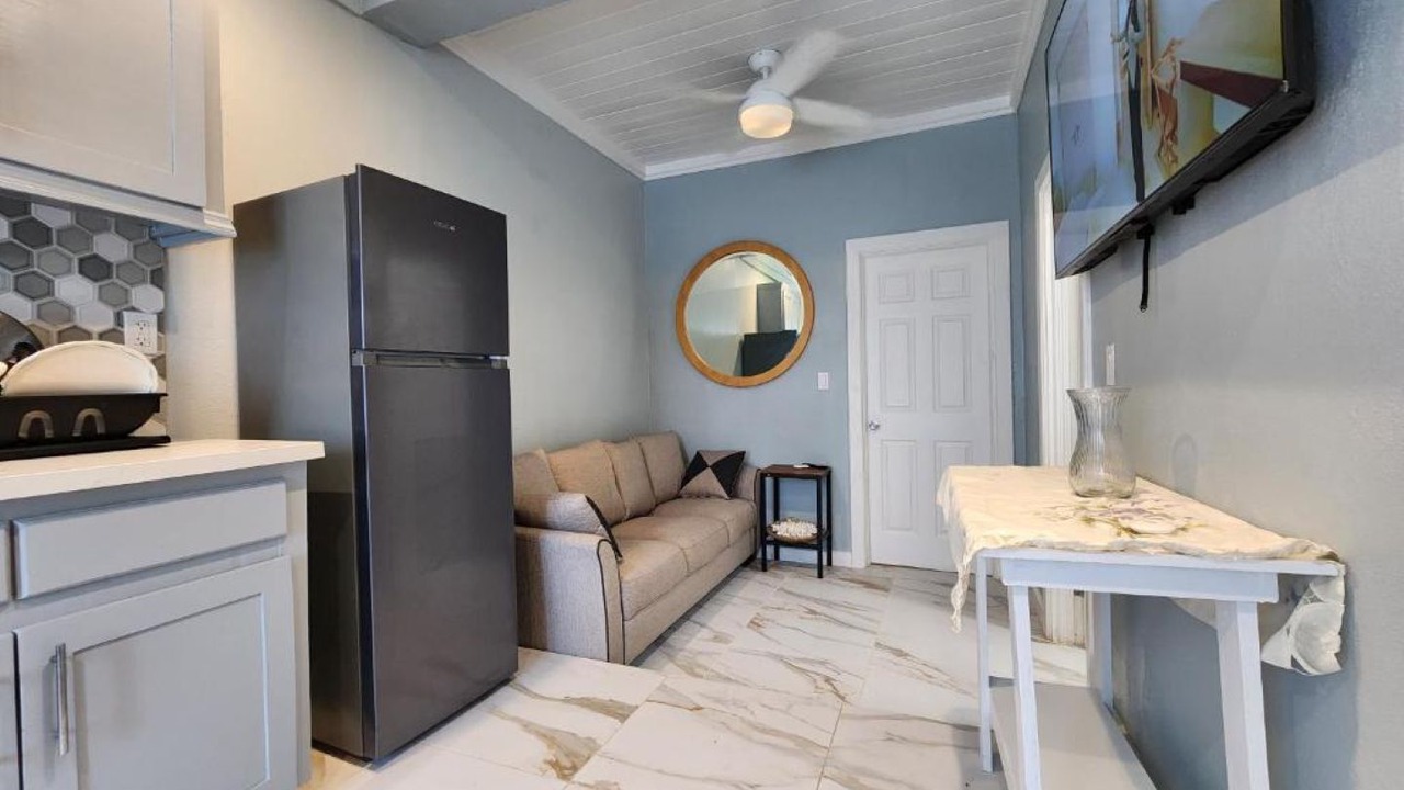 Photo of Livingroom in Rolle Town
