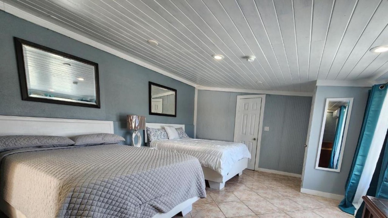 Photo of Bedroom in Rolle Town