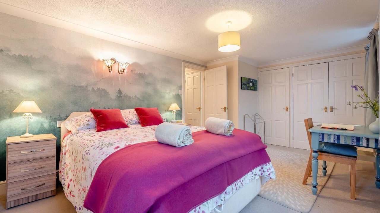 Photo of Bedroom in Ewhurst Green