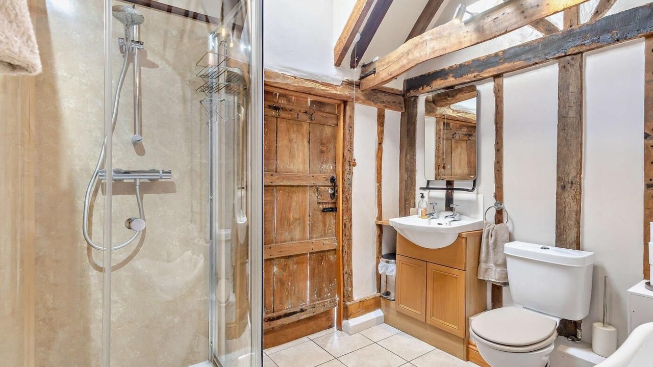 Photo of Bathroom in Howlett End