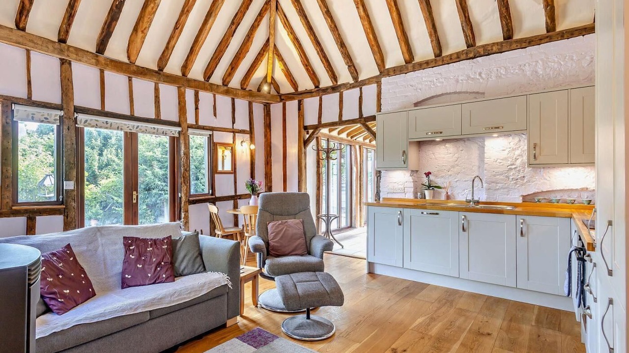 Photo of Livingroom in Howlett End
