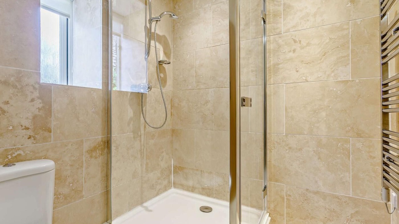 Photo of Bathroom in Naunton