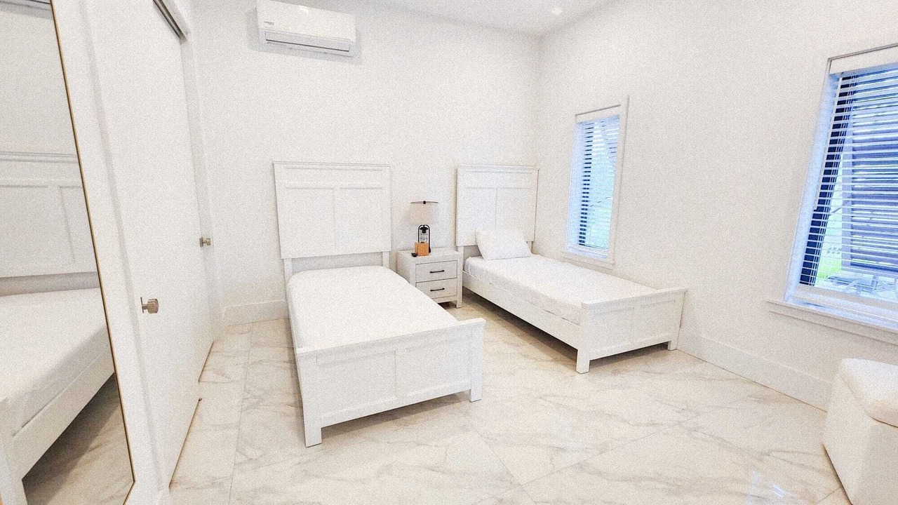 Photo of Bedroom in Bell Channel Bay