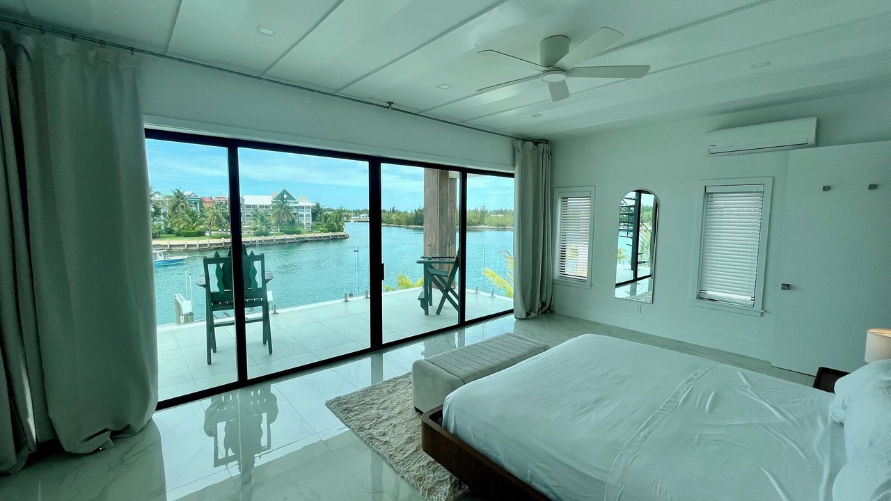 Photo of Bedroom in Bell Channel Bay