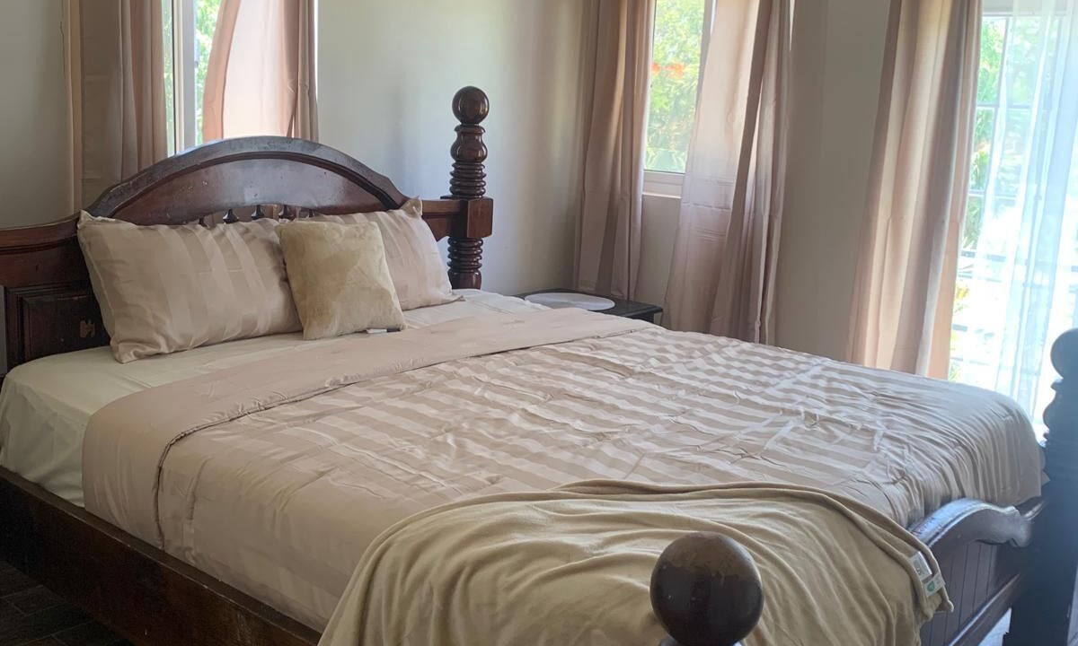 Photo of Bedroom in Nassau