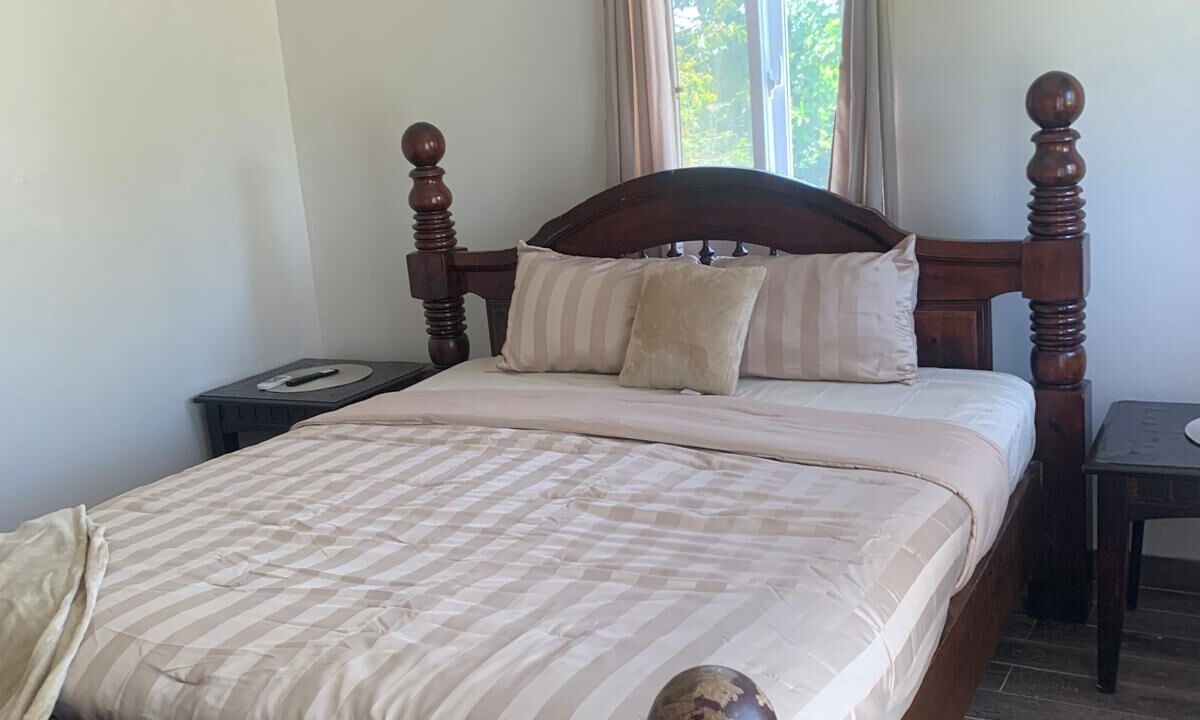 Photo of Bedroom in Nassau