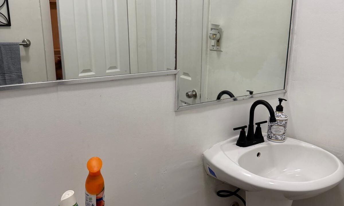 Photo of Bathroom in Nassau