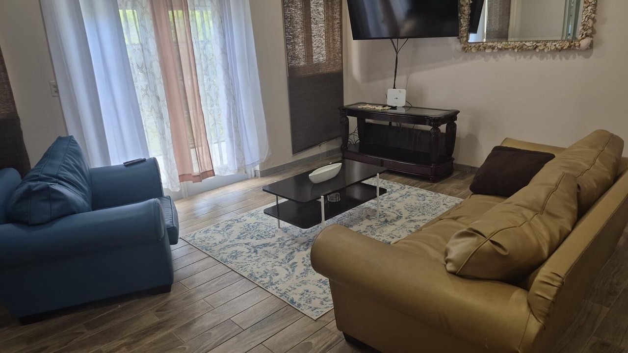 Photo of Livingroom in Nassau