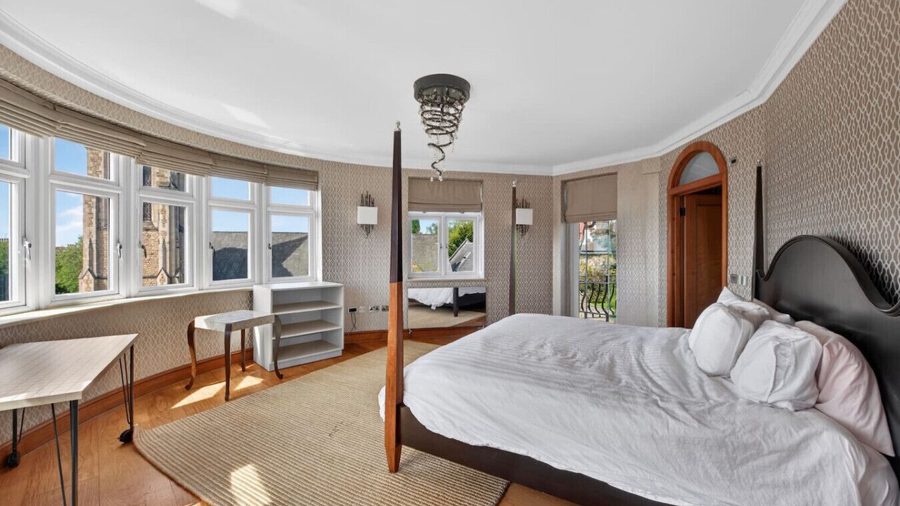 Photo of Bedroom in Frognal and Fitzjohns