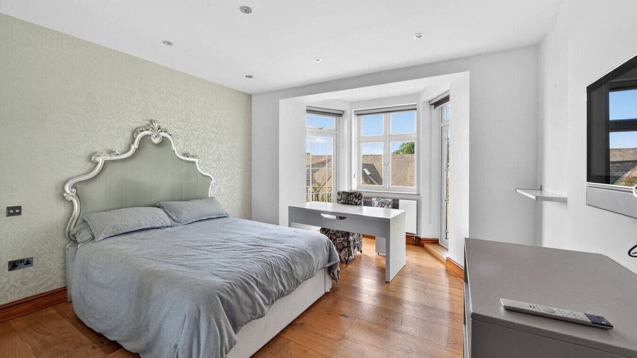 Photo of Bedroom in Frognal and Fitzjohns