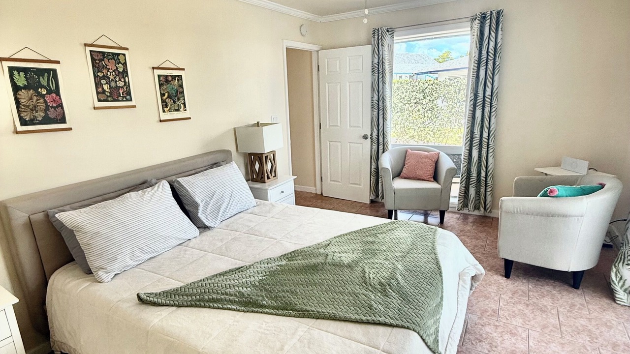 Photo of Bedroom in Treasure Cay