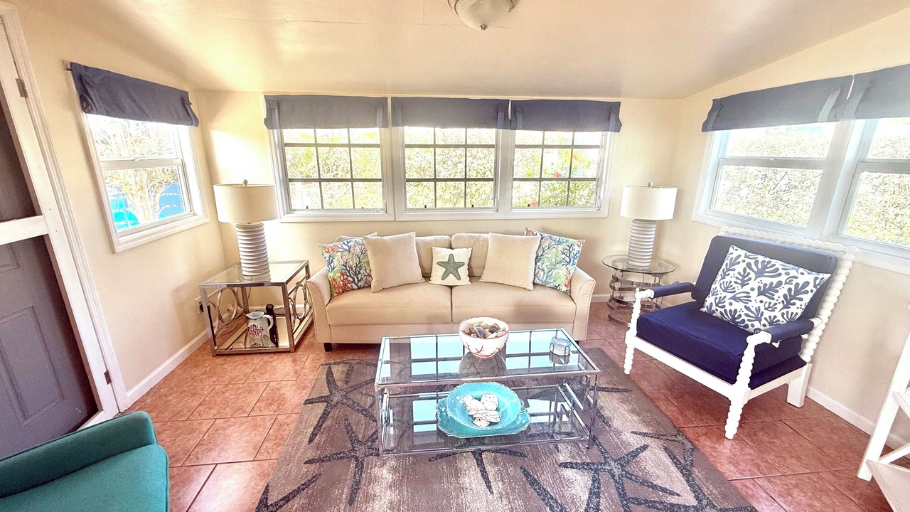 Photo of Livingroom in Treasure Cay
