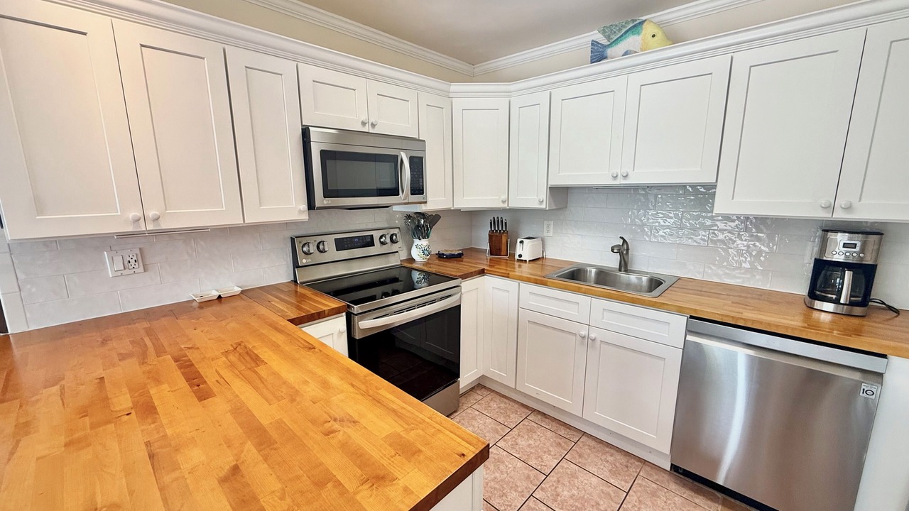 Photo of Kitchen in Treasure Cay