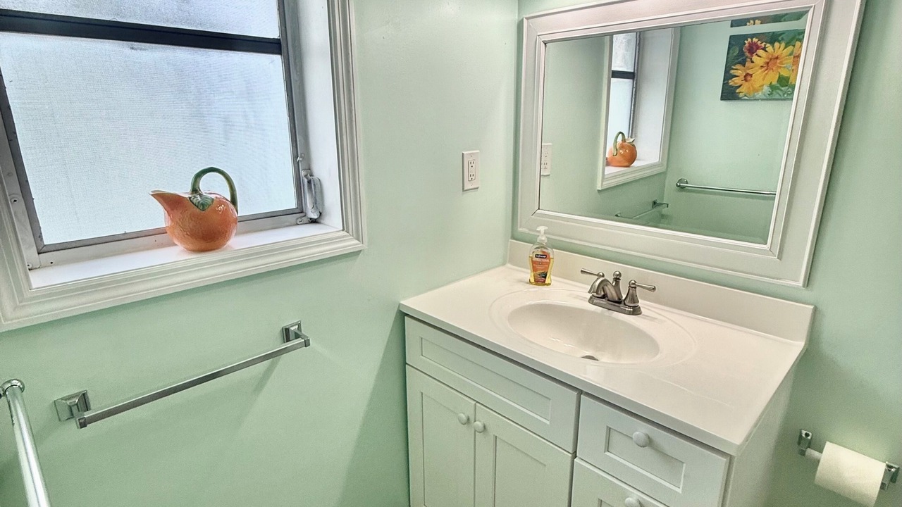 Photo of Bathroom in Treasure Cay